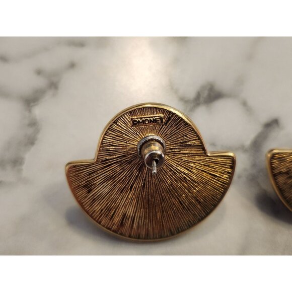 Vintage Monet Signed Pierced Earrings, White Dome Gold Tone Geometric Fan Design - Picture 4 of 5
